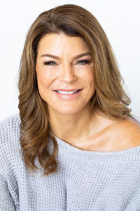 Sherlyn Doig, Licensed Aesthetician